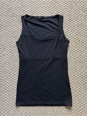 Zara Black Scoop Neck Women’s Tank Top size small